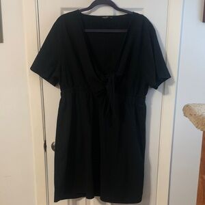 SHEIN Elegant Black Tie-Front dress